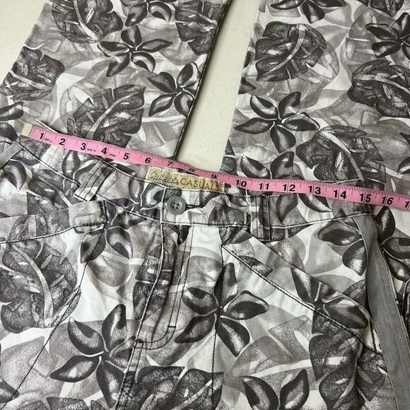 Cabelas Cargo Pants Womens 10x31 Gray Cotton Floral Print Utility Y2k Baggy - Picture 3 of 10